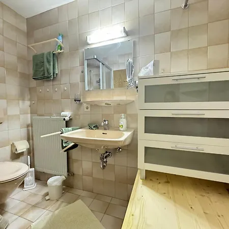 Artenreitwinkl Hallinger Apartamento